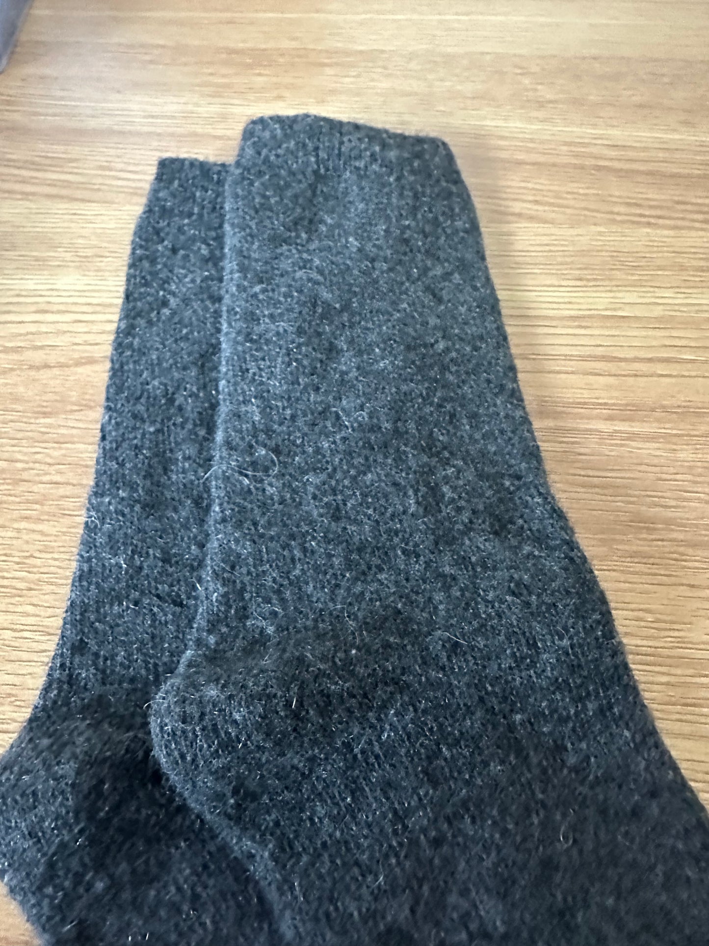 The Everyday Cashmere Socks