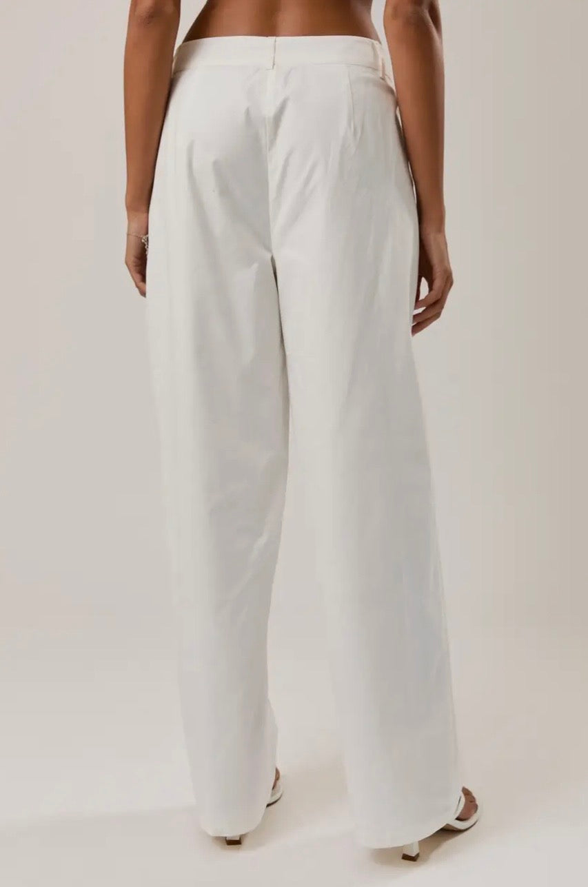 The Wide-Leg Trousers