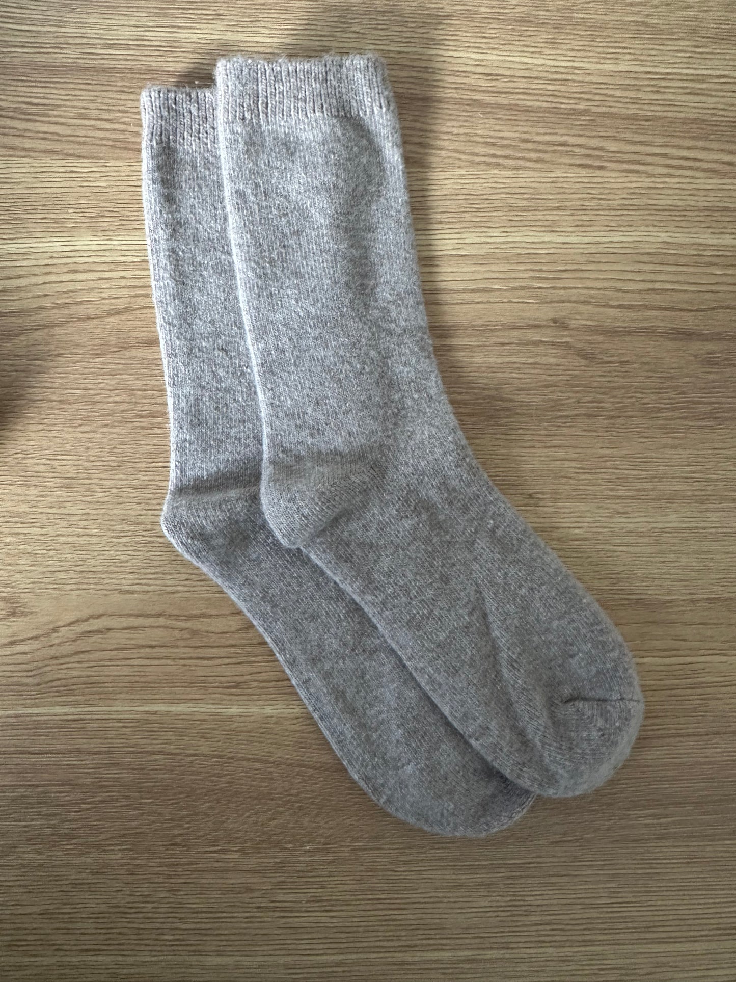 The Everyday Cashmere Socks
