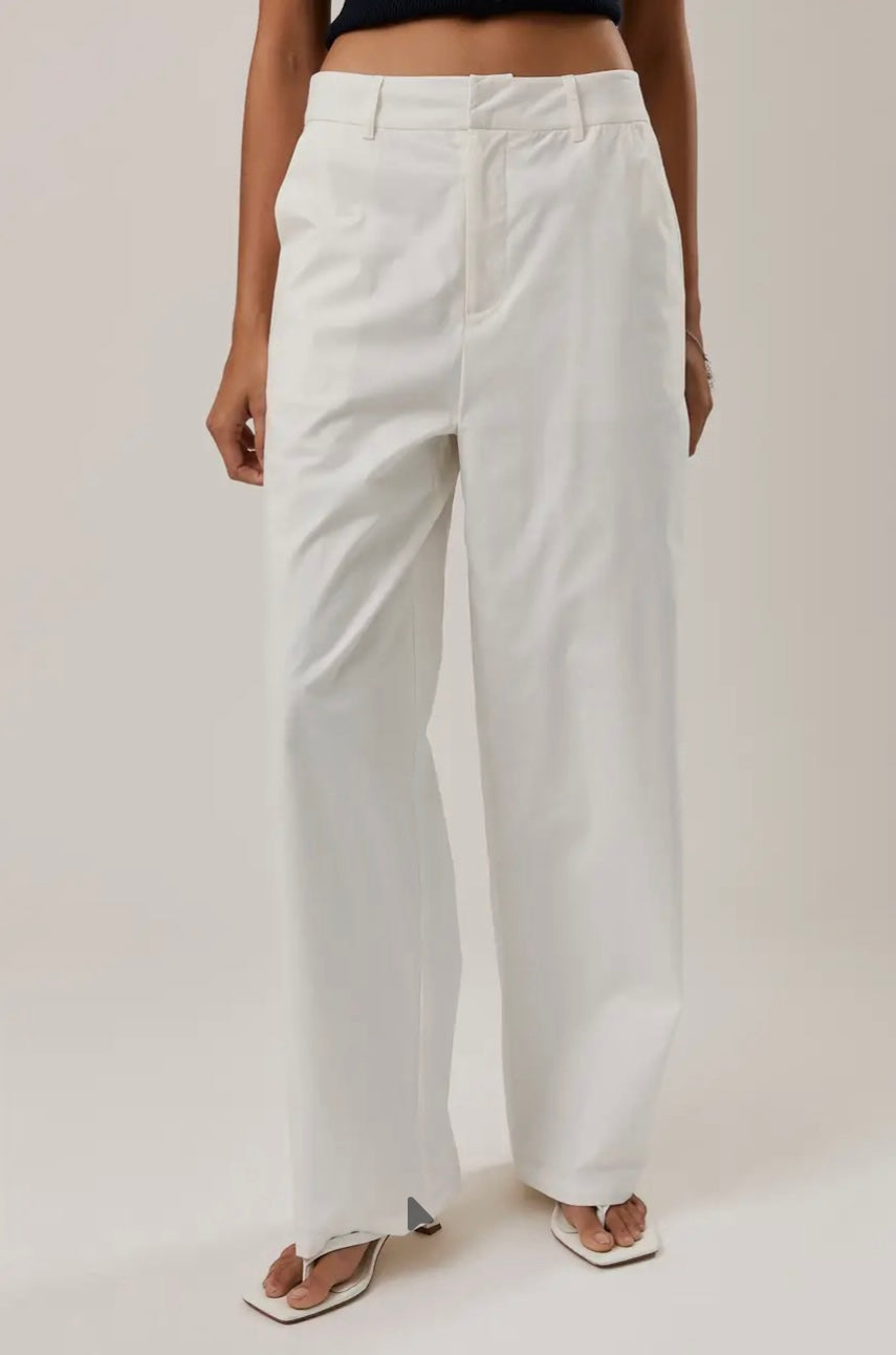 The Wide-Leg Trousers