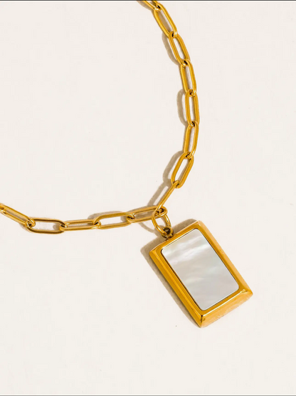 The Versa Necklace