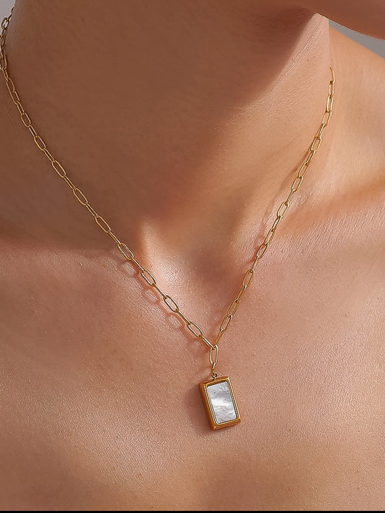 The Versa Necklace