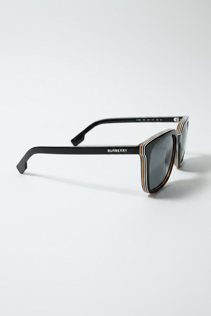 Burberry Carnaby Sunglasses Unisex