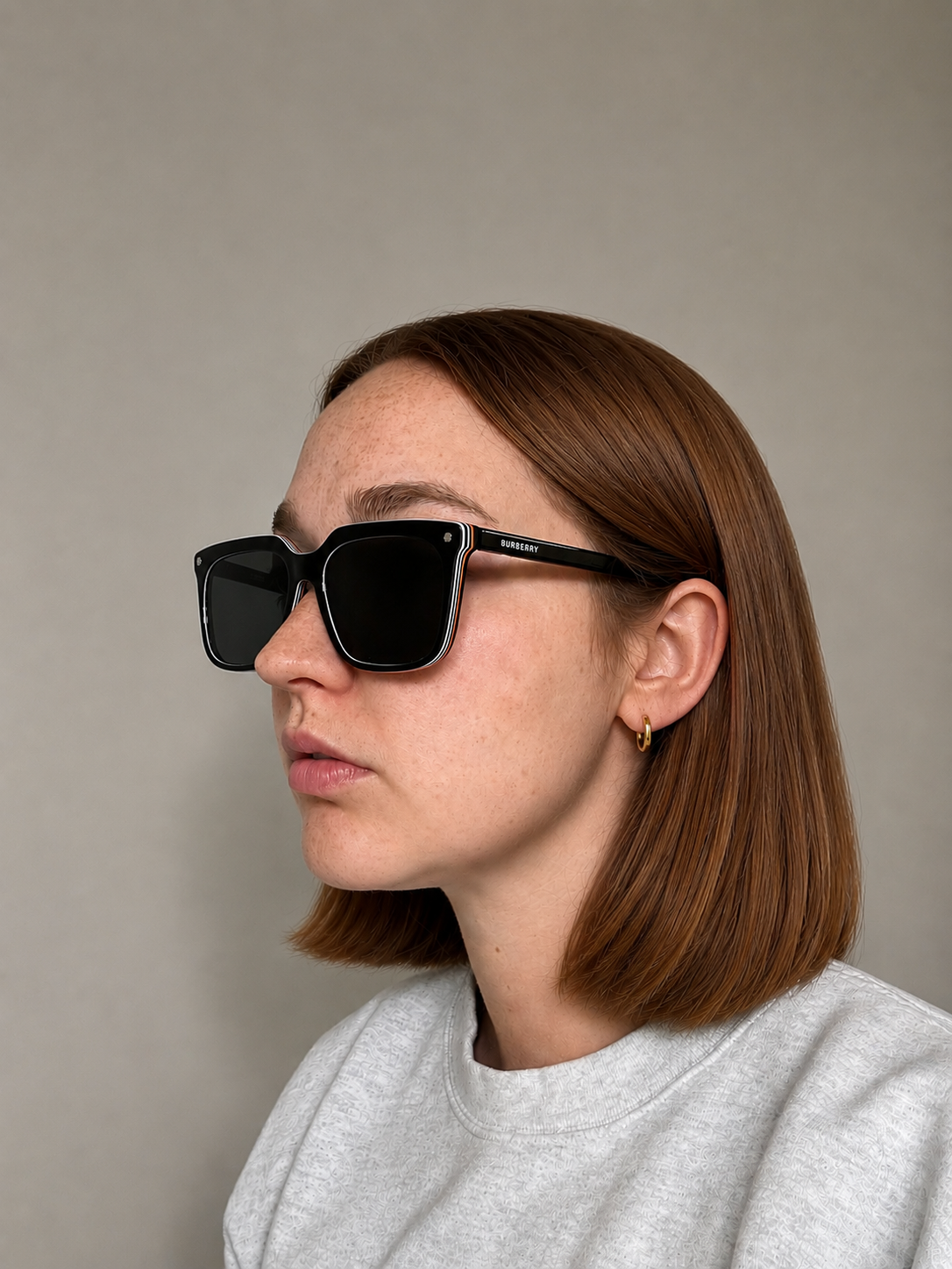 Burberry Carnaby Sunglasses Unisex