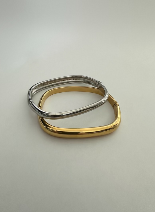 The Arlo Bangle